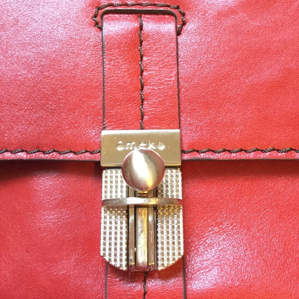 LEATHER CROSSBODY/SATCHEL ❤️ - Picture 6 of 10